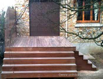Escalier et terrasse extérieure en bois réalisée à Medan, près de Vernouillet dans les Yvelines (78) escalier et terrasse exterieure en bois