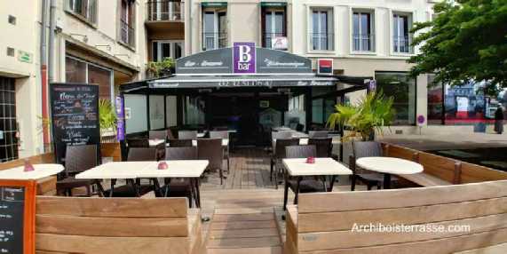 Extension d'une terrasse bois de restaurant Extension d'une terrasse bois de restaurant