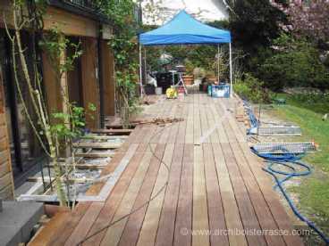 terrasse en bois en construction St Germain 78