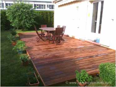 Terrasse bois classique réalisée en 2015 à Fontenay-le-Fleury dans les Yvelines (78) terrasse bois classique fontenay yvelines 78