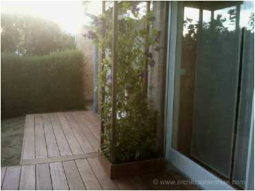 Finition sur-mesure jardiniere et claustra design