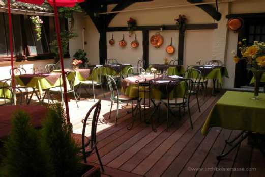 terrasse bois restaurant le relais normand