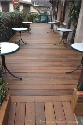 terrasse bois de restaurant creperie 