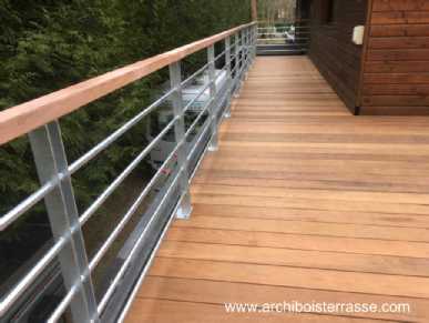 rambarde de toit-terrasse en inox et bois