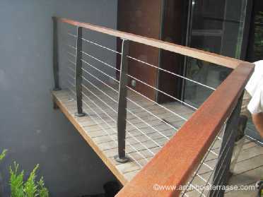 Terrasse en bois suspendue - réalisée le 20 Avril 2006 pour une célèbre émission de déco à la TV avec Valérie terrasse suspendue chatou tv avec valerie